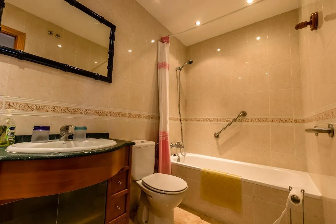 Luxurious Carabeo 2000 1.3 Apartment Nerja Spain